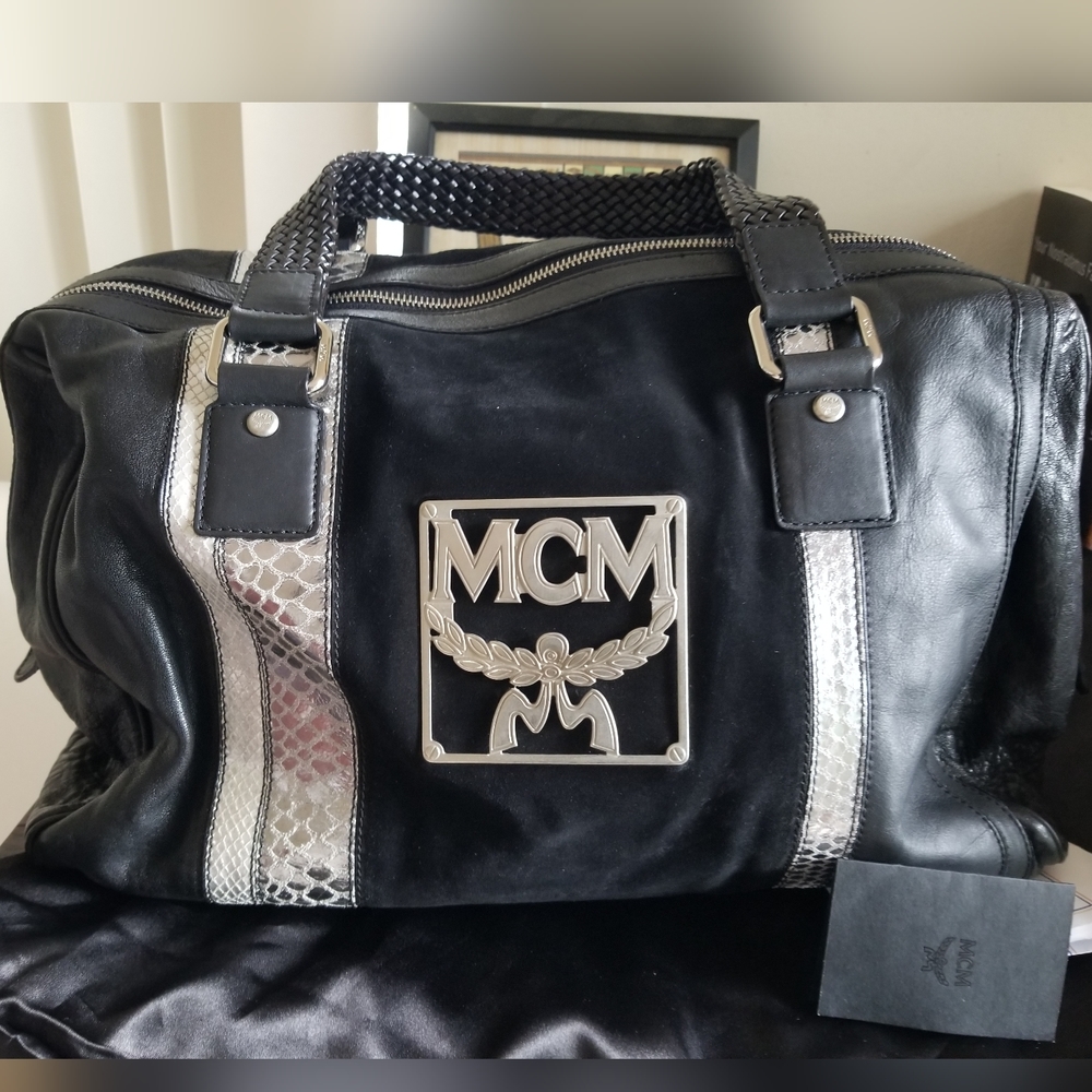 Limited Edition  unisex  MCM snake duffle speedy bag